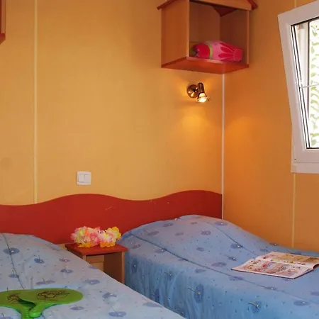 La Pinatelle Kamp alanı