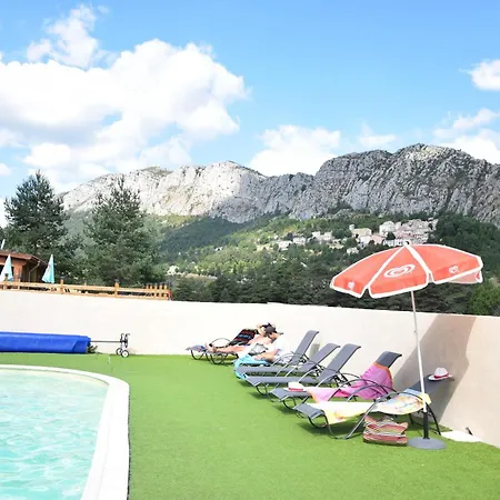 La Pinatelle 2* Saint-Auban (Alpes-Maritimes)